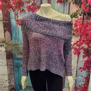 3/$20 AMERICAN EAGLE PURPLE COW NECK SWEATER